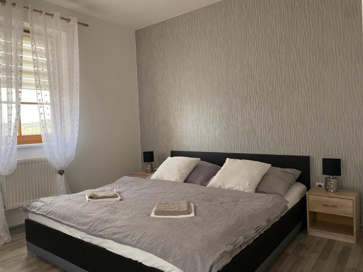 Apartman Simon Cheb Eksteriør bilde